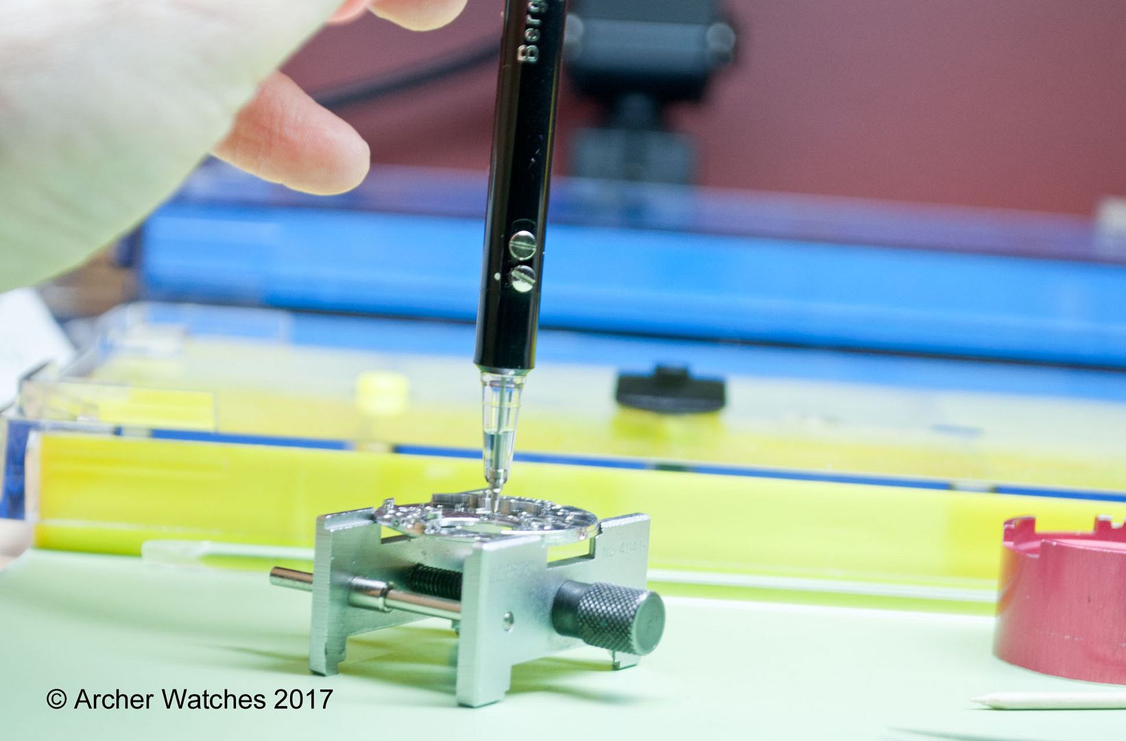 Basic watchmaking tips Oiling Part 1 Omega Forums